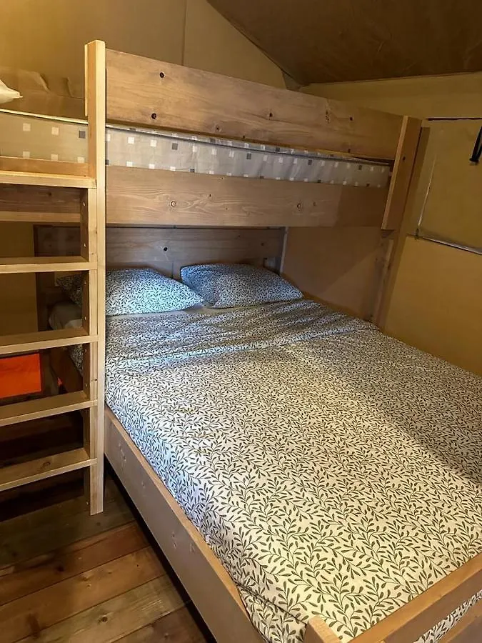 Camping Miramar Playa - Tienda Familiar Torredembarra