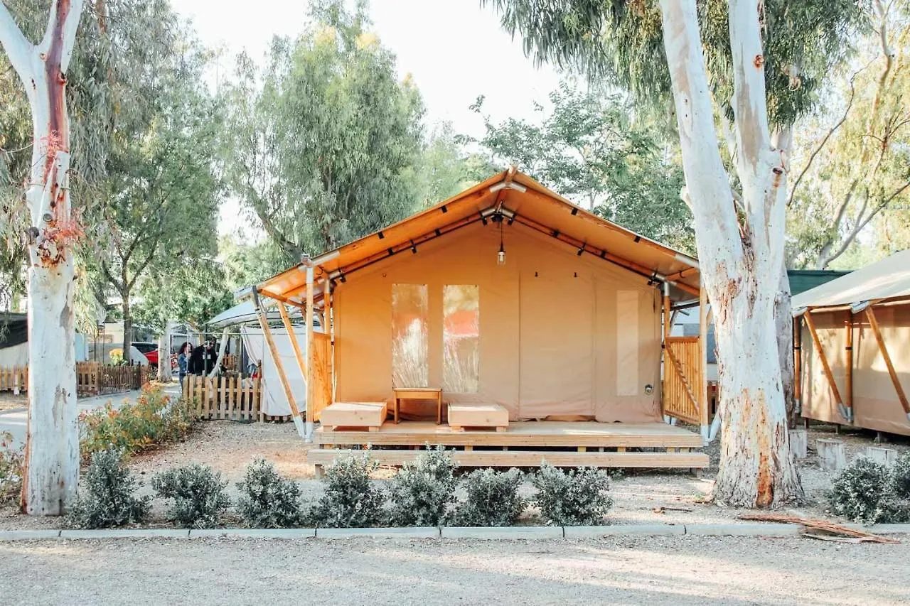 Camping Miramar Playa - Tienda Familiar Torredembarra Spain