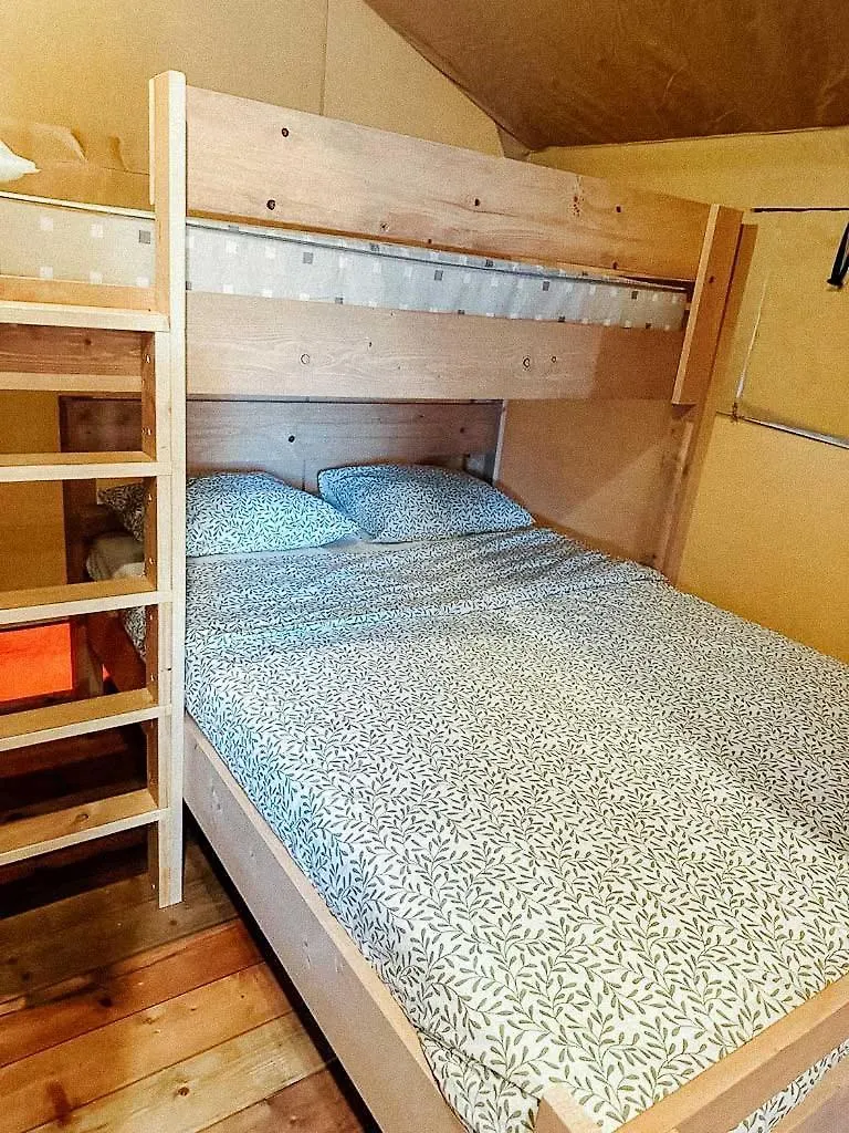 캠프장 Camping Miramar Playa - Tienda Familiar 토르뎀바라 스페인